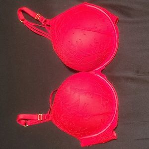 Victoria Secret Very Sexy Lace Push Up Bra